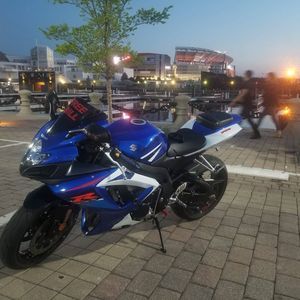 Meet your Posher, Larry